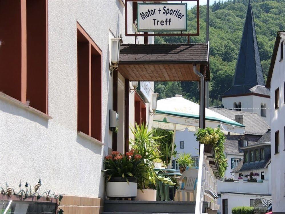 Gasthaus Tannenhof Lutz Exterior photo